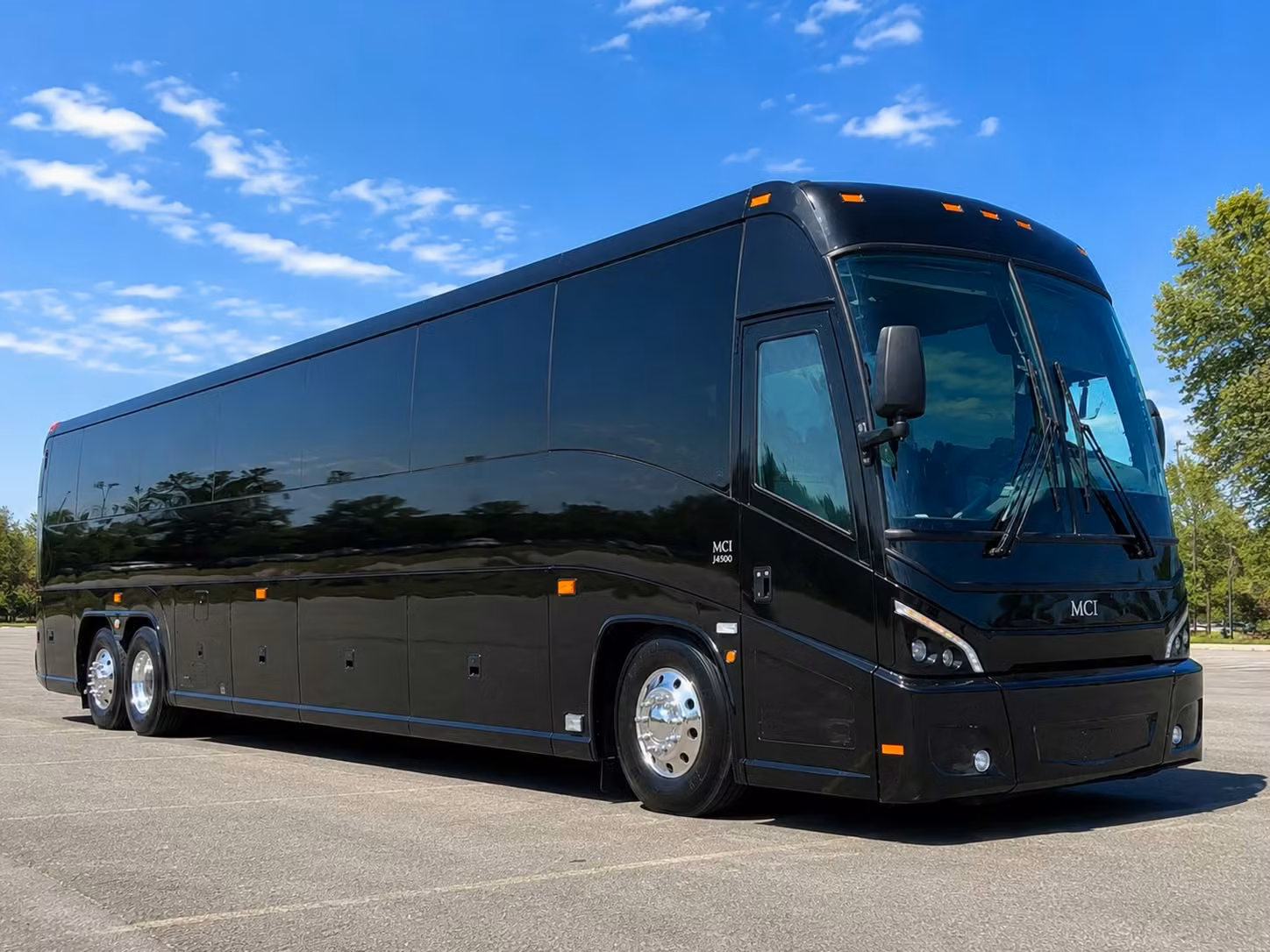 ada accessible field trip buses available for el cajon schools and youth organizations