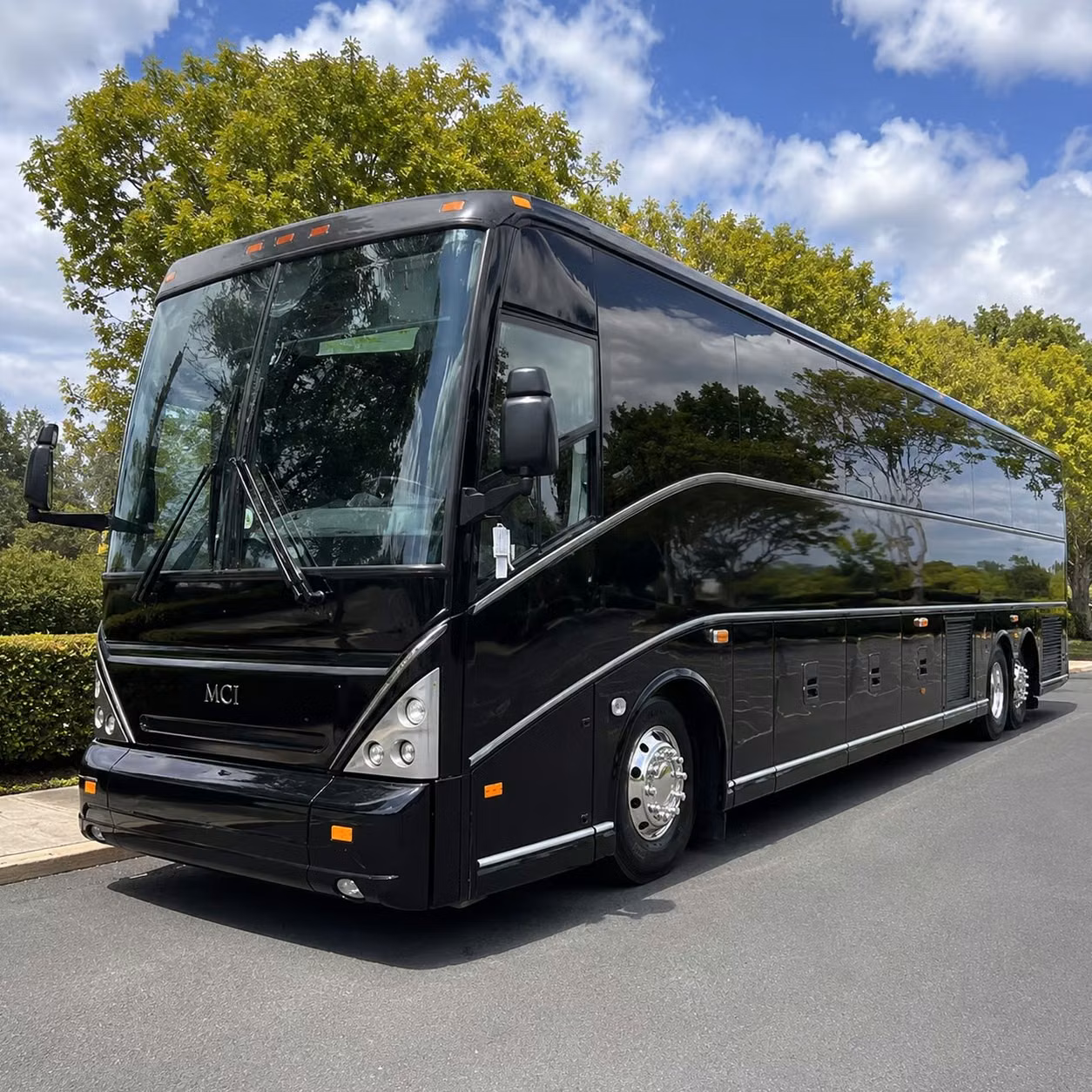 corporate event bus rentals for el cajon businesses and conference groups