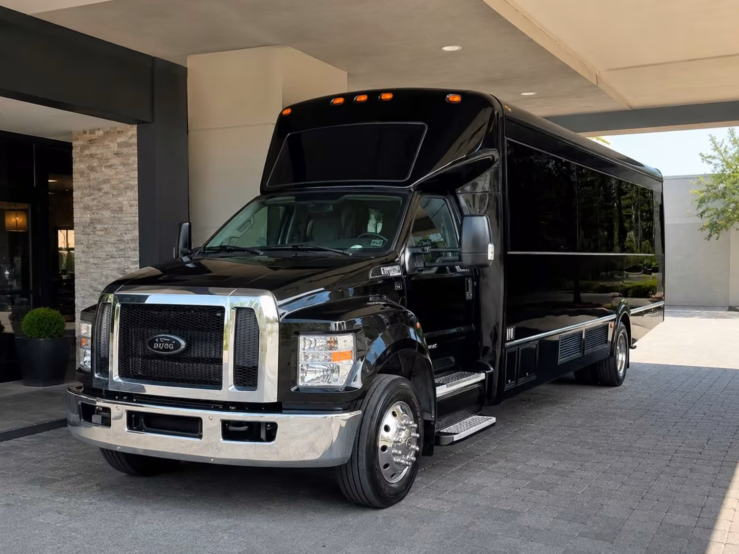 party buses for el cajon prom night that keep the energy going before you even arrive